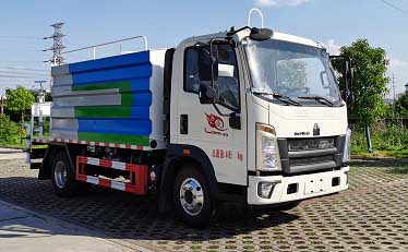 程力威牌CLW5040TDY6CS型多功能抑塵車(chē)